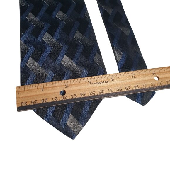 Arrow Chevron Pattern Silk Neck Tie Navy Blue Black Silver Office Dad Gift Retro - Picture 3 of 5